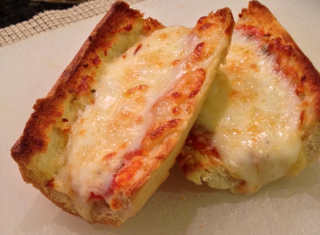 Cheesy Garlic French Bread Pizza